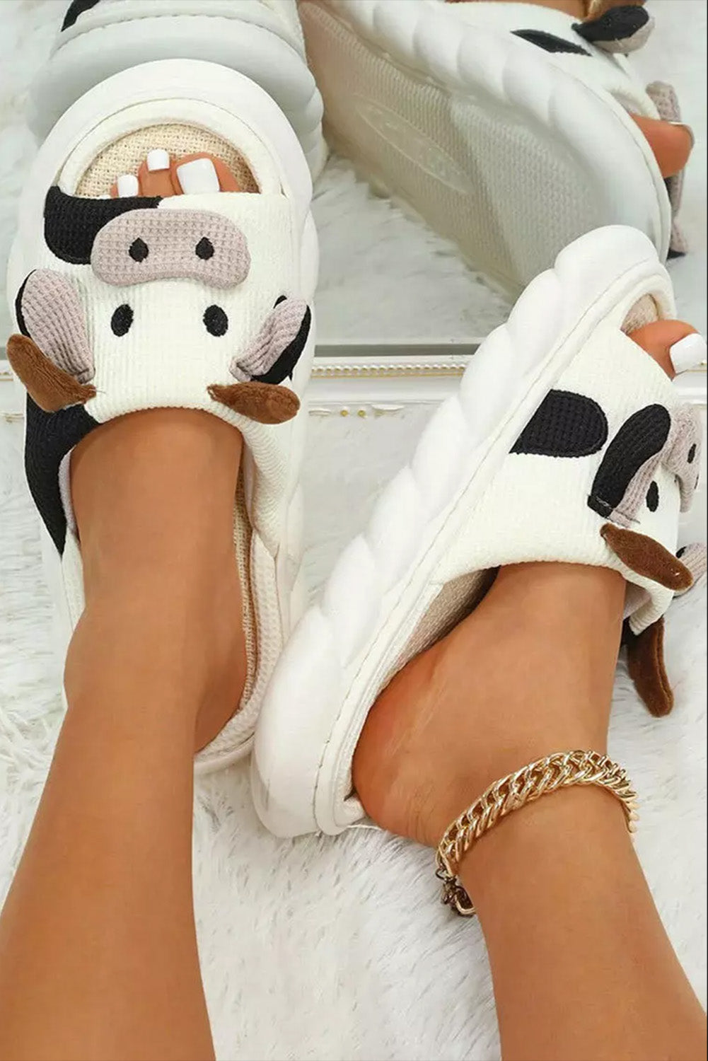 White Cute Cow Pattern Open Toe Slippers